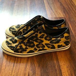 Coach leopard sneaker - size 7.5